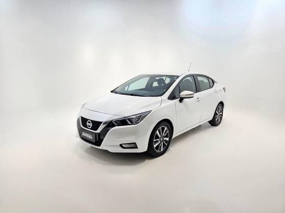 NISSAN VERSA 1.6 16V FLEX ADVANCE XTRONIC NISSAN VERSA 1.6 16V FLEX ADVANCE XTRONIC